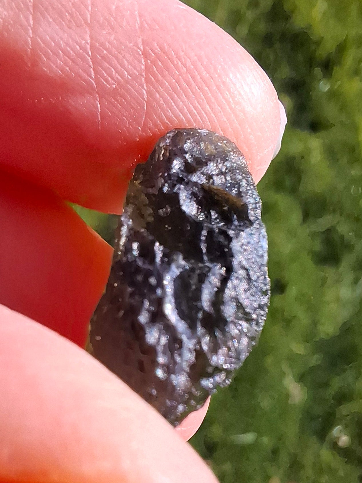 Moldavite Piece, 2.26g, Tektite (Ref: 1336)