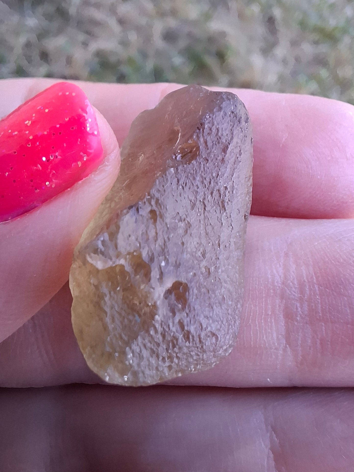 Libyan Desert Glass (darker) Piece, 7.32g, Tektite (Ref: L1369)
