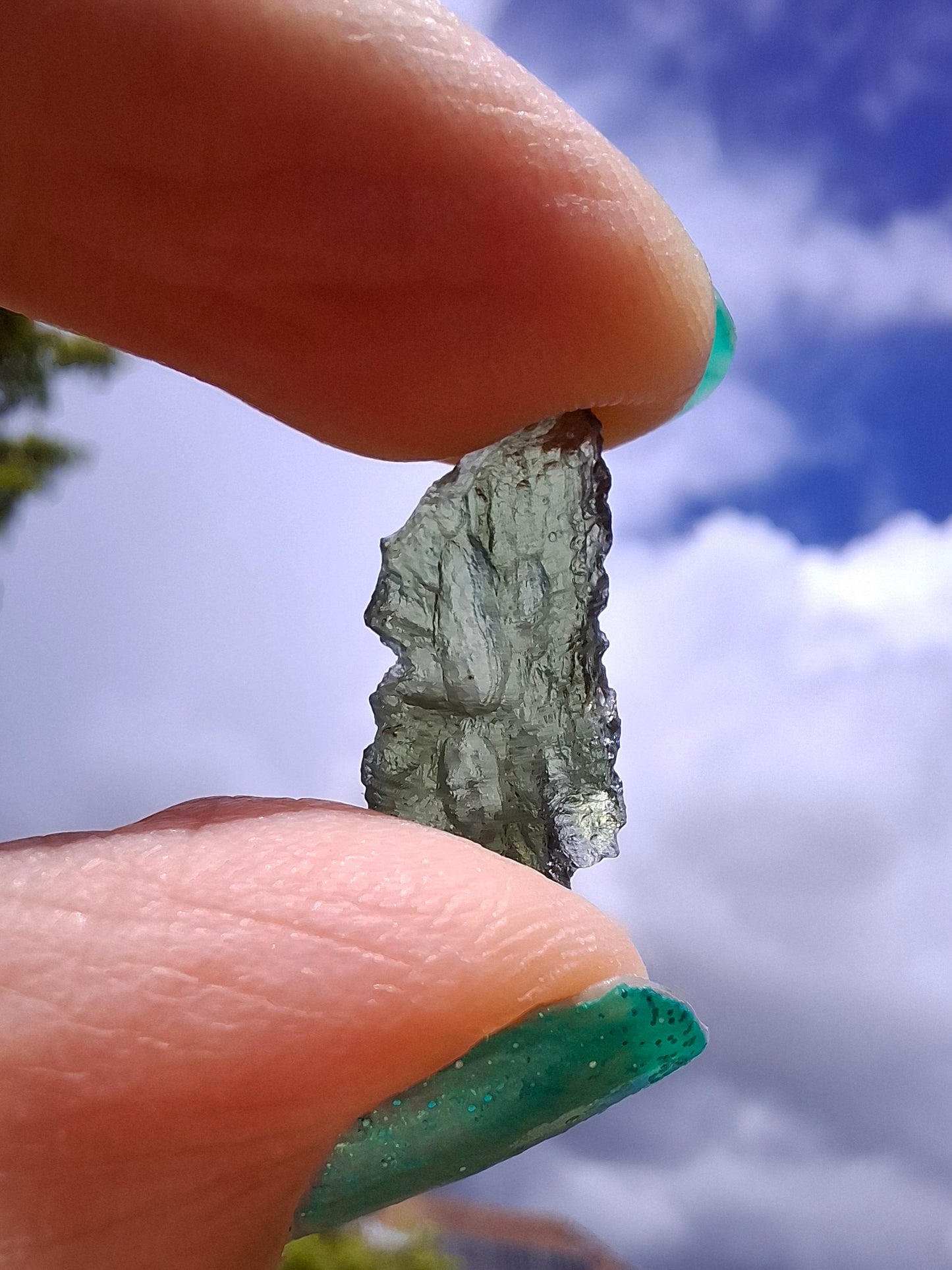 Moldavite Piece, 0.84g, Tektite (Ref: 1418)