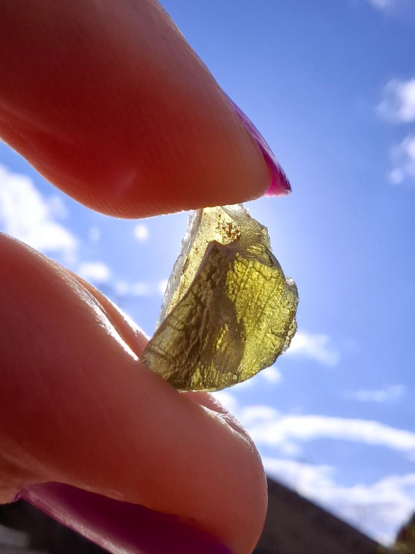 Moldavite Piece, 1.20g, Tektite (Ref: 1440)