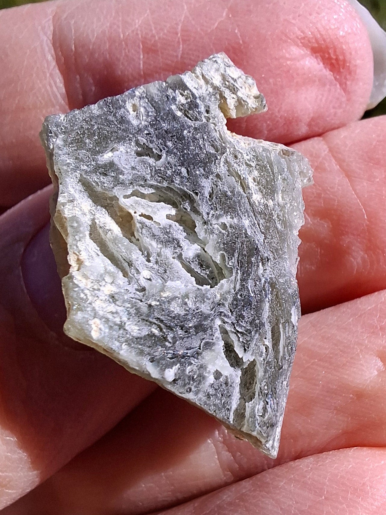 Moldavite Piece, SNOWFLAKE, FROSTED, BARTOCHOV, 3.47g, Tektite (Ref: 1368)