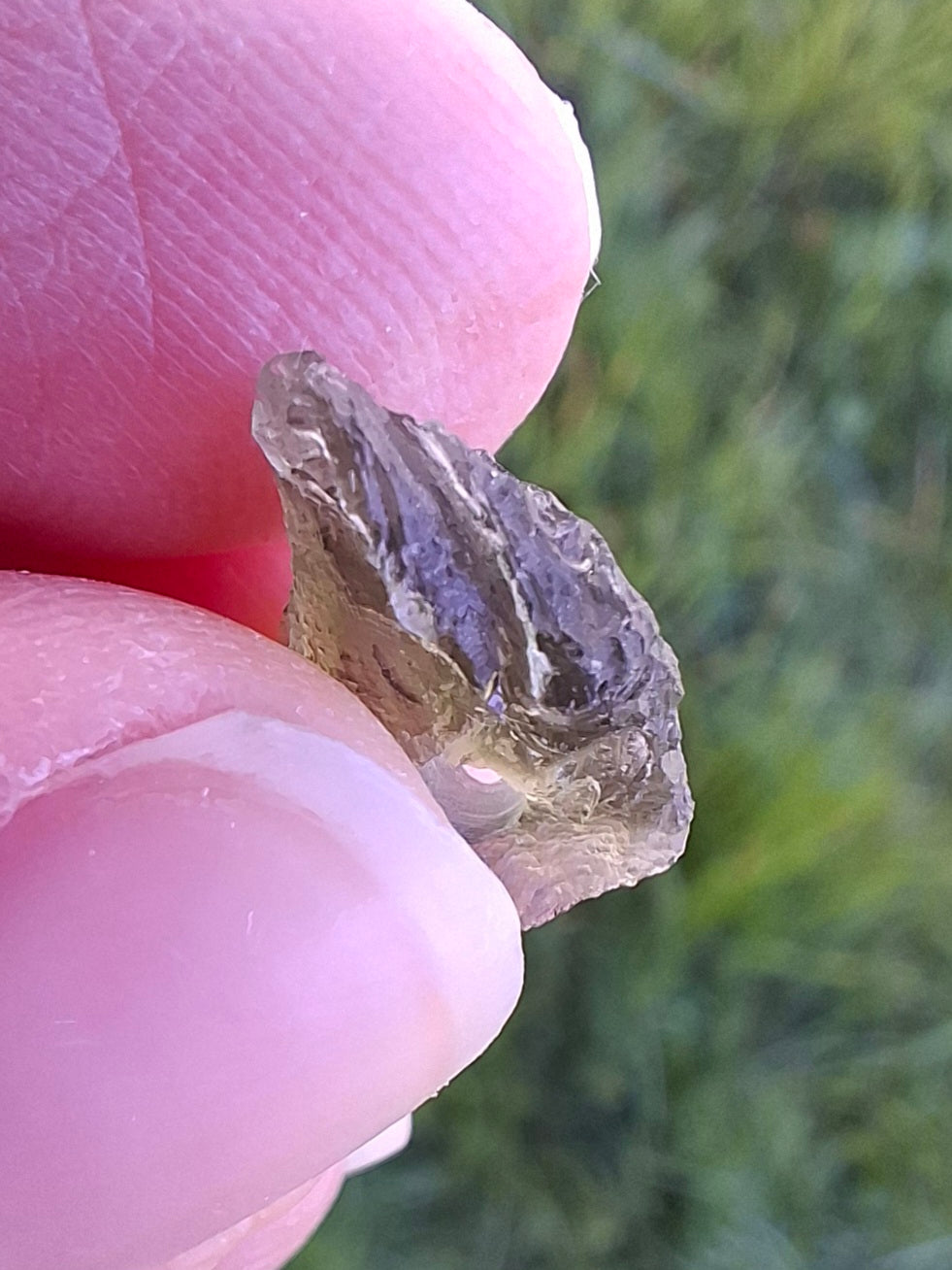 DRILLED, Moldavite Piece, 0.75g, Tektite (Ref: D23)