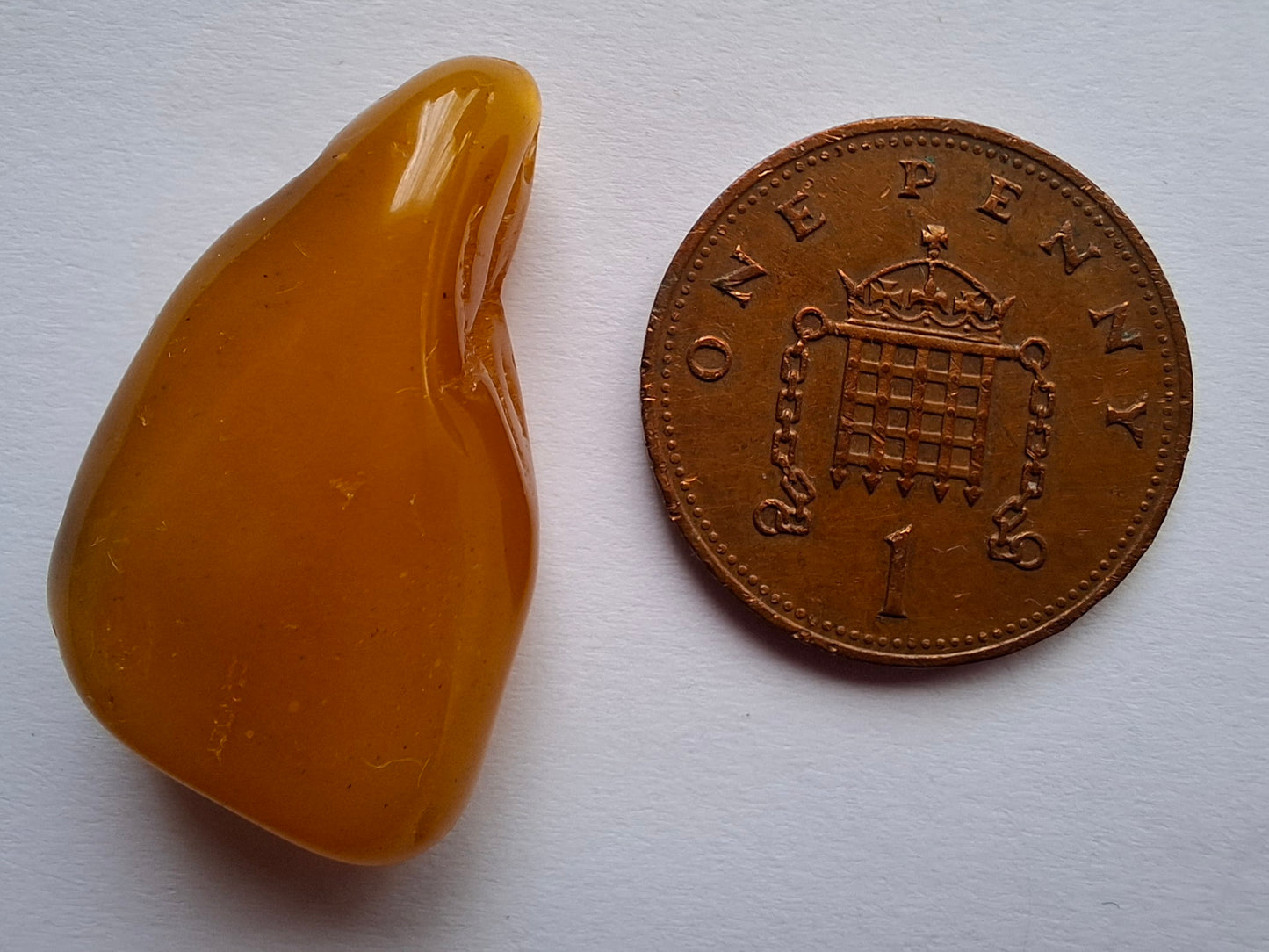 Baltic Amber, 2.20g, Fossil (Ref: A210)