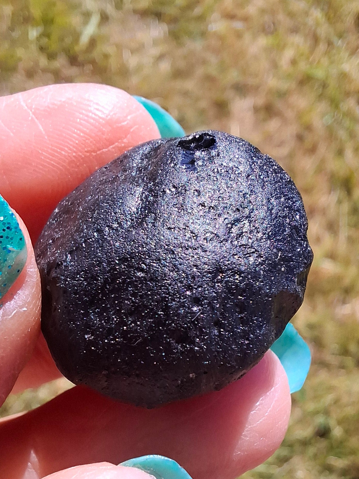 Philippinite (Rizalite), 9.24g, Tektite