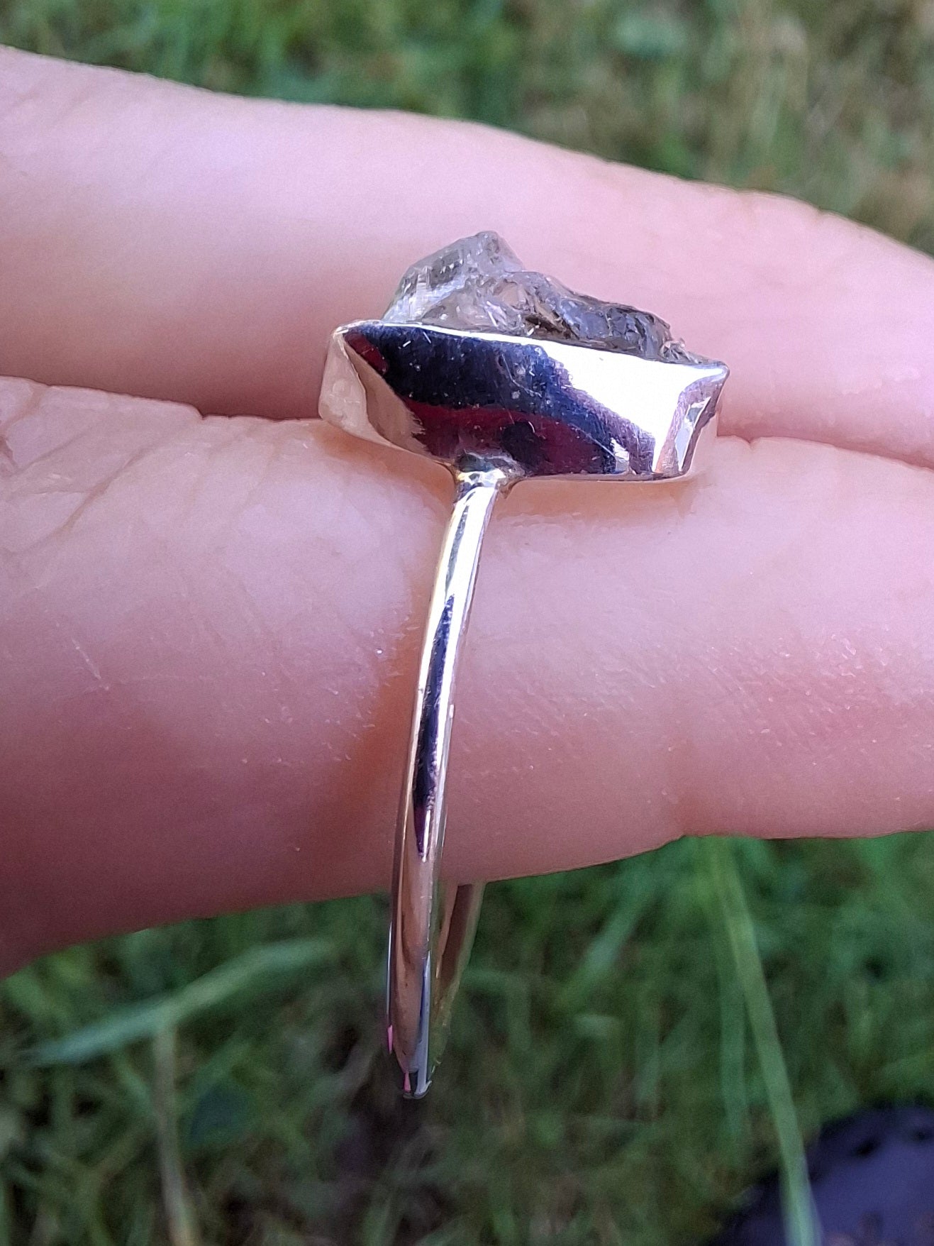 Libyan Desert Glass Ring, size large T/small U, 925 Silver, Tektite (Ref: LR51)