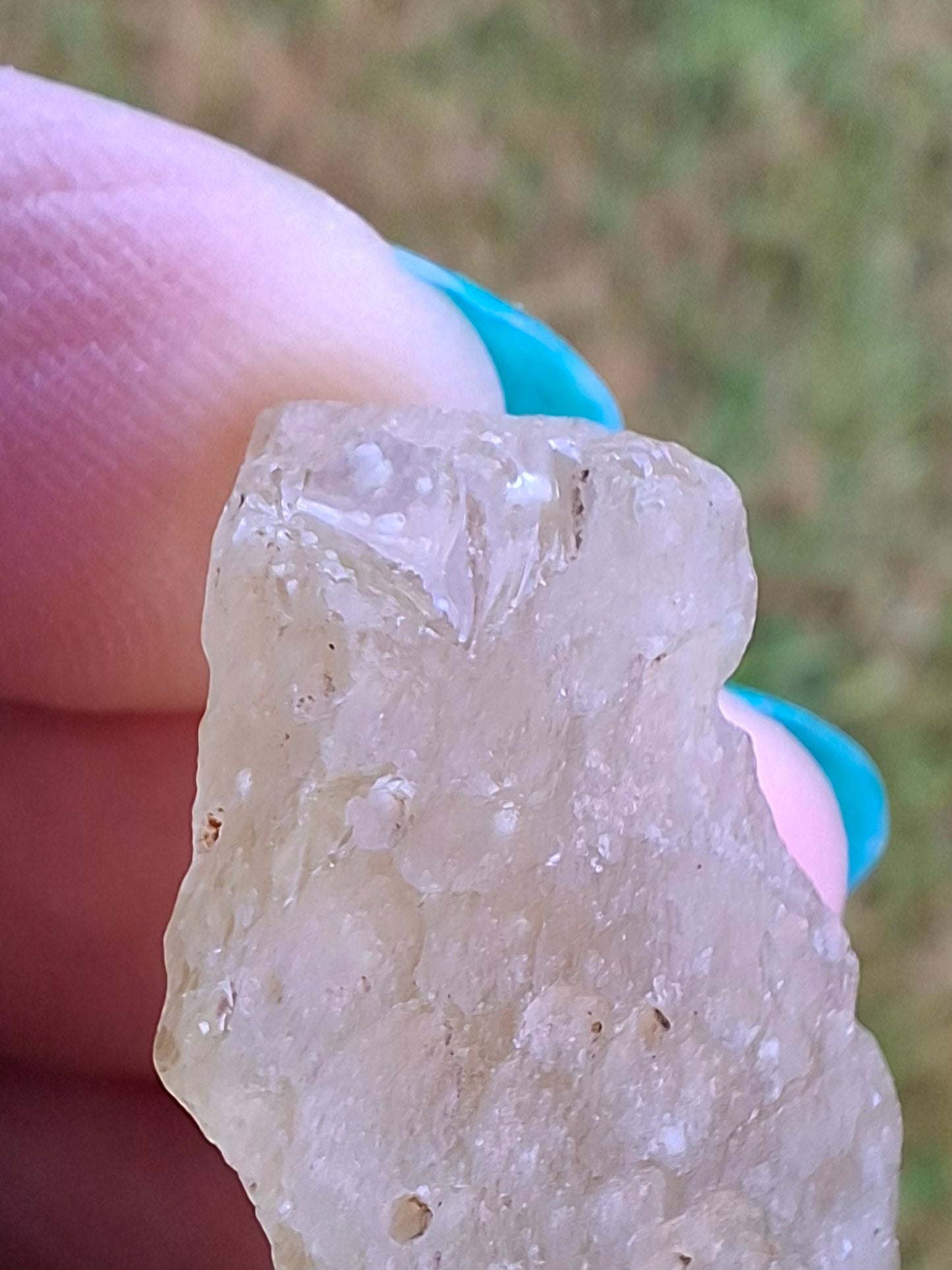 Libyan Desert Glass Piece 6.33g, Tektite