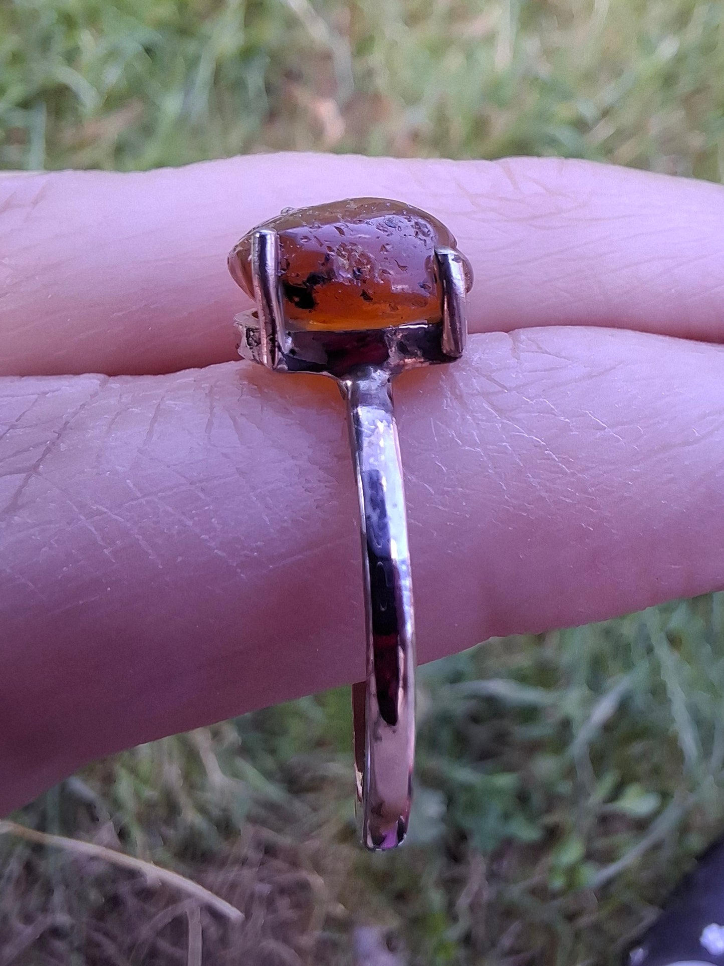 Baltic Amber Ring, size large W, 925 Silver, Fossil (Ref: AR28)