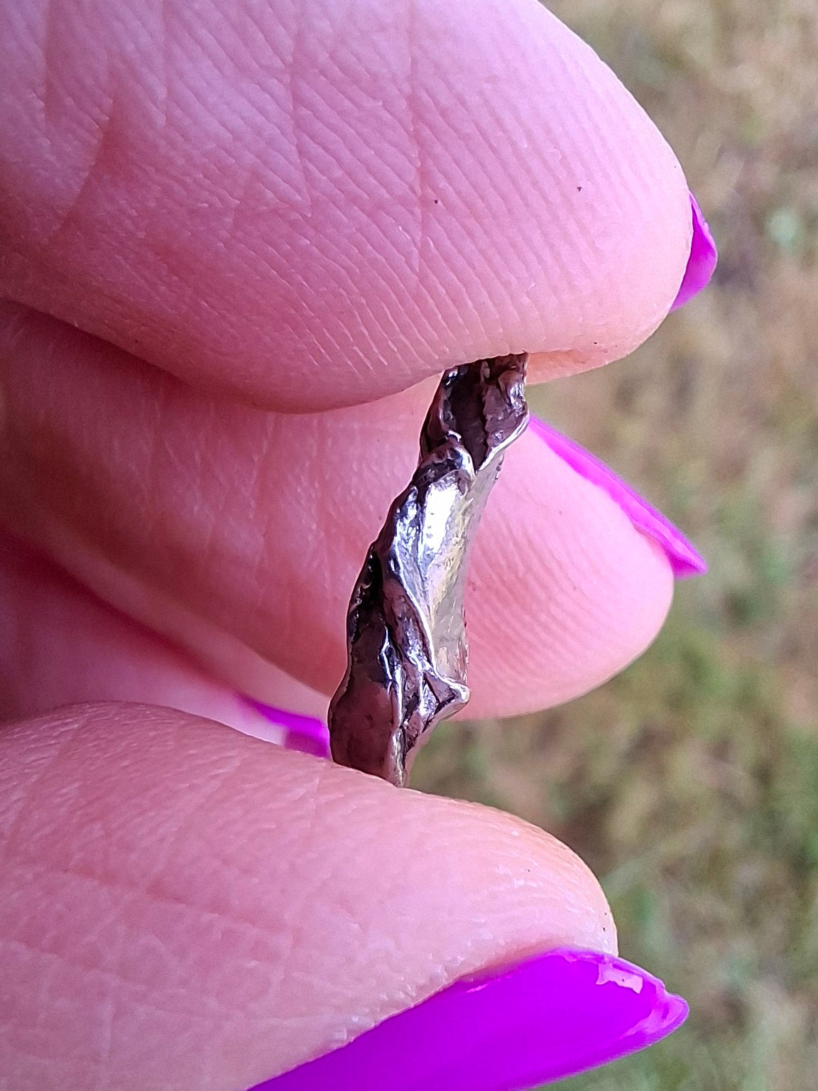 Campo del Cielo, 0.99g, Nickel Iron Meteorite (Ref: C8)
