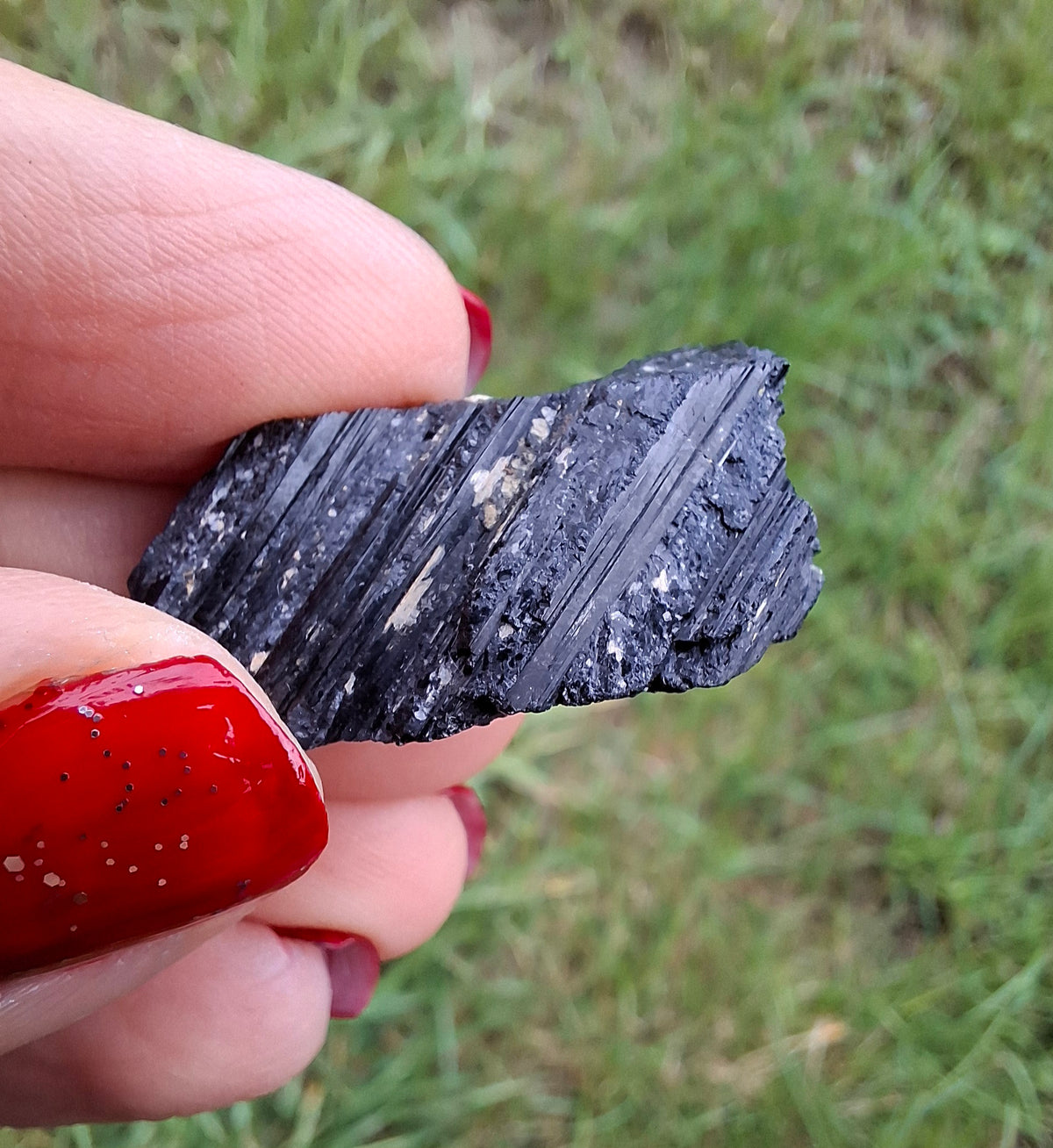 Black Tourmaline RAW, 8.73g, Crystal (Ref: RBT8)