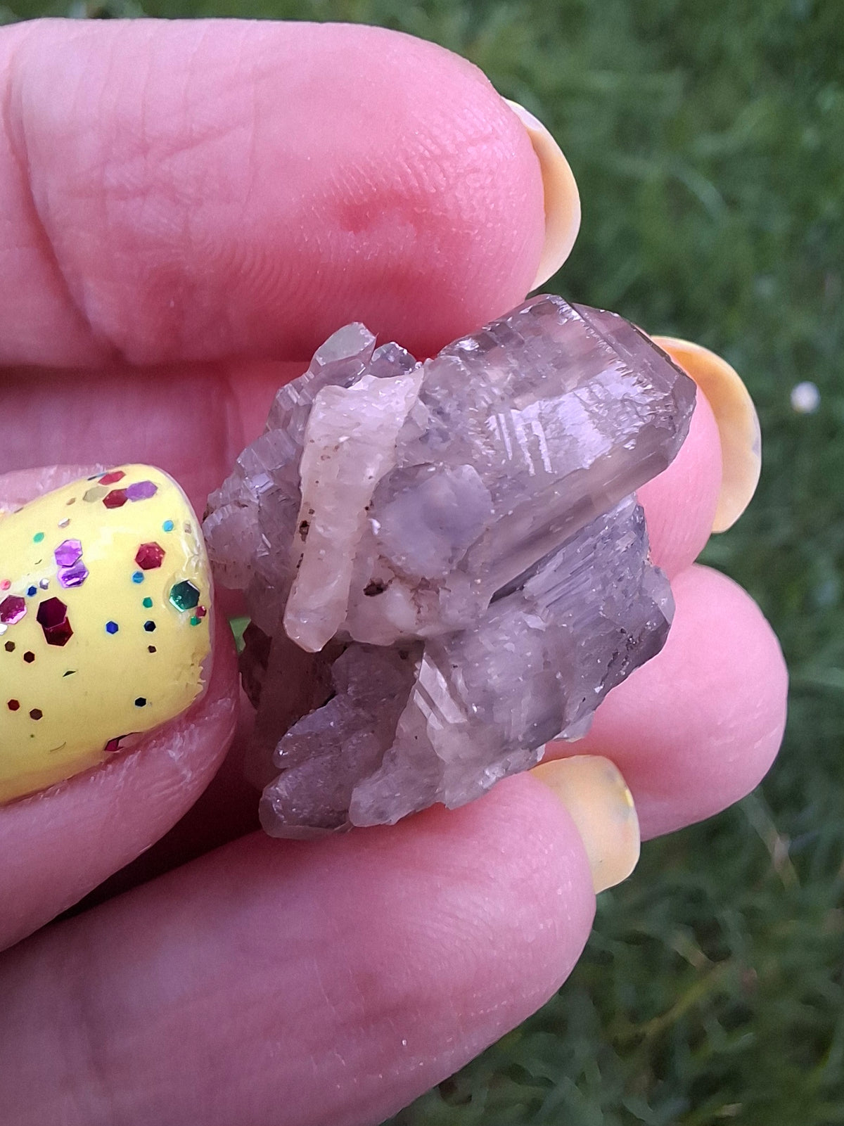 Cerussite, 18.05g, Crystal (Ref: CE3)