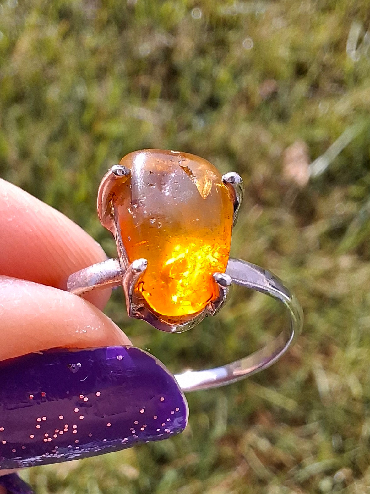 Baltic Amber Ring, size large V, 925 Silver, Fossil (Ref: AR24)