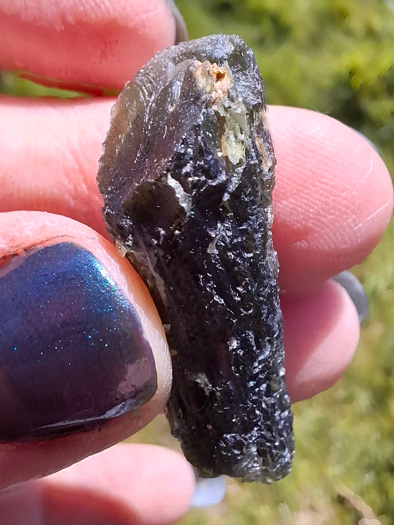 Moldavite Piece, NESMEN, 8.47g, Tektite (Ref: 1372)