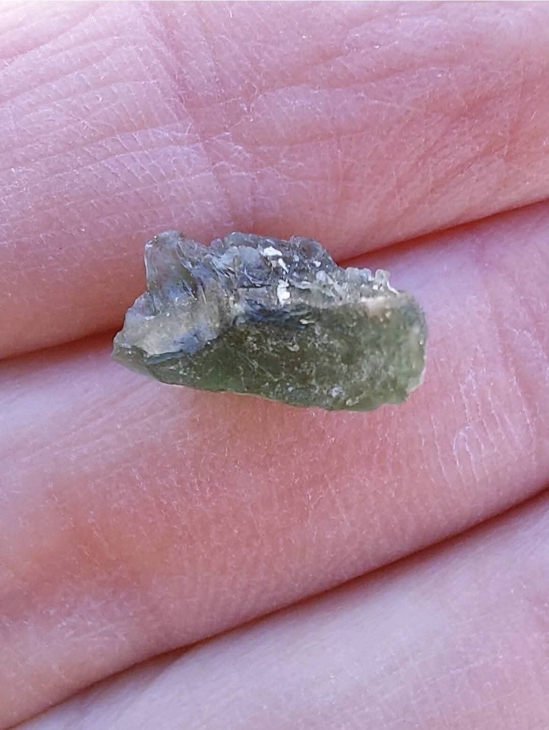 Moldavite Piece, 0.62g, Tektite (Ref: 955)