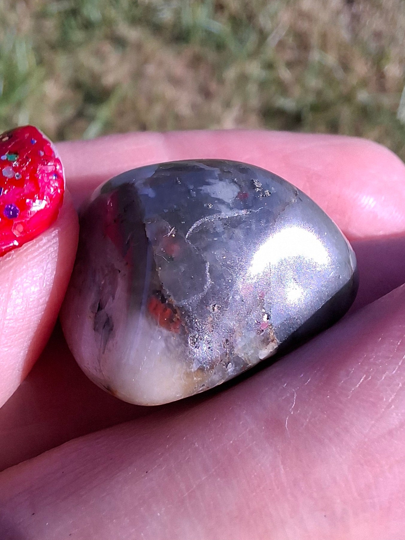 African Blood Stone, Tumble Stone, Crystal (Ref: T174)