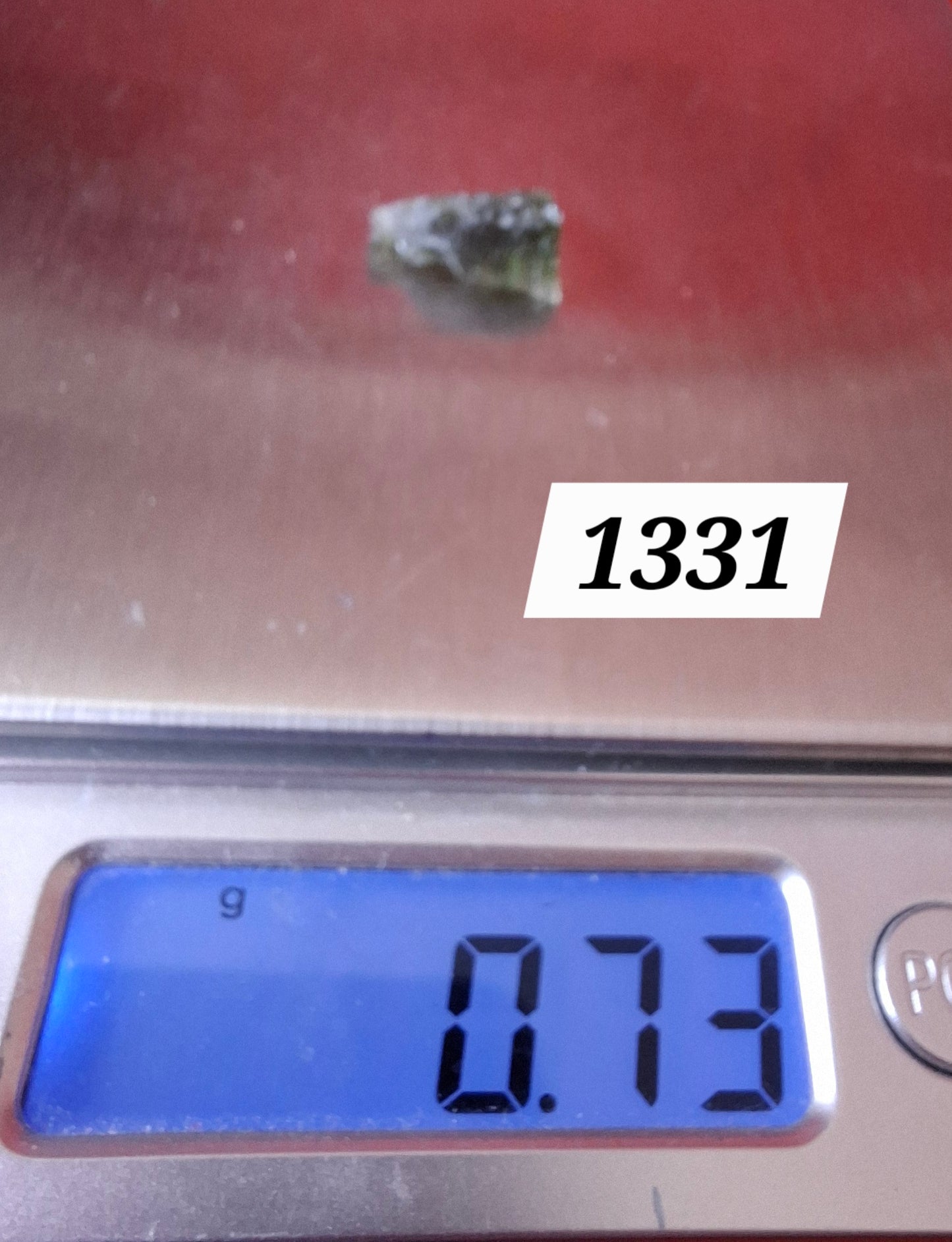 Moldavite Piece, 0.73g, Tektite (Ref: 1331)