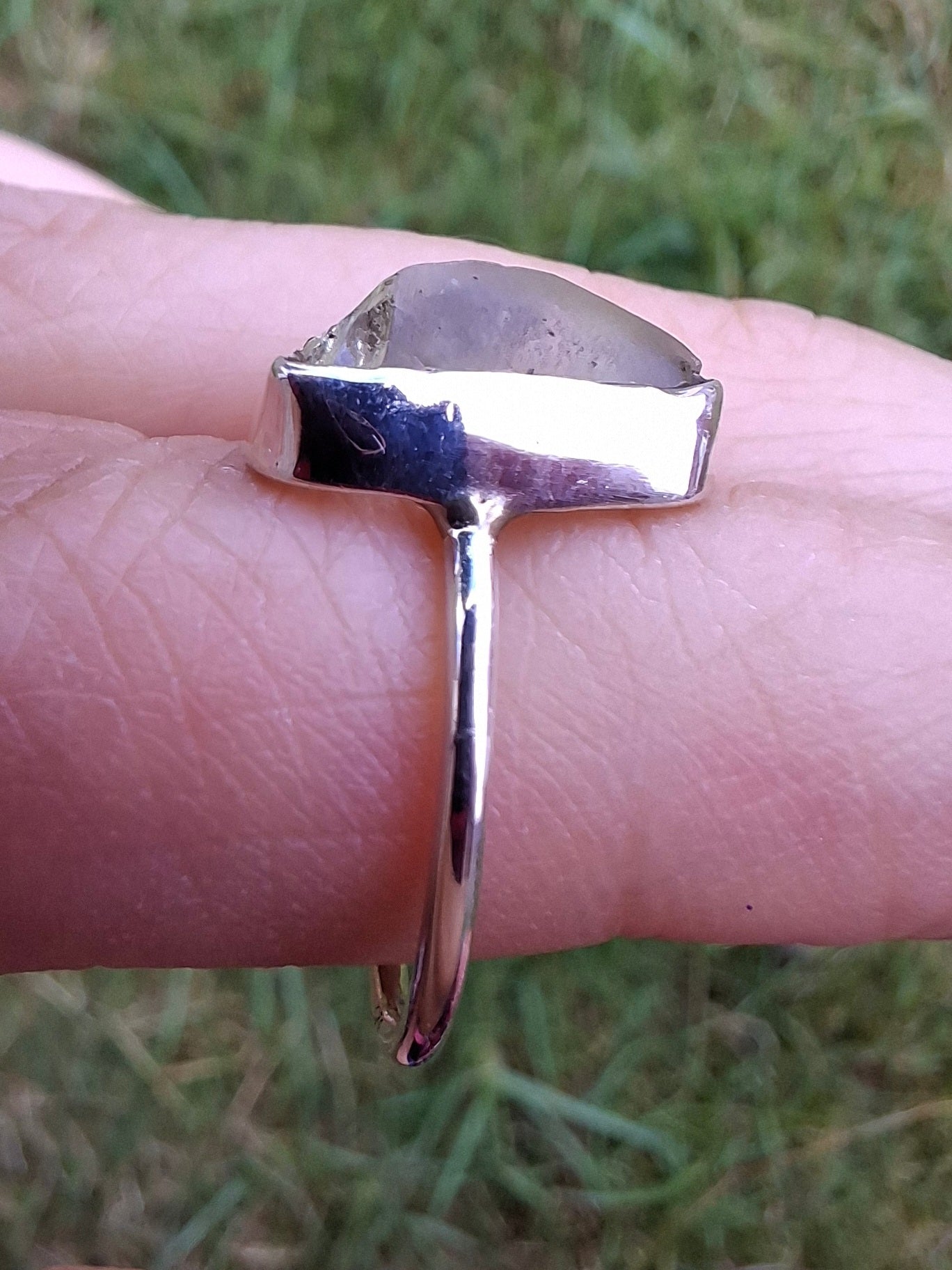 Libyan Desert Glass Ring, size small L, 925 Silver, Tektite (Ref: LR14)