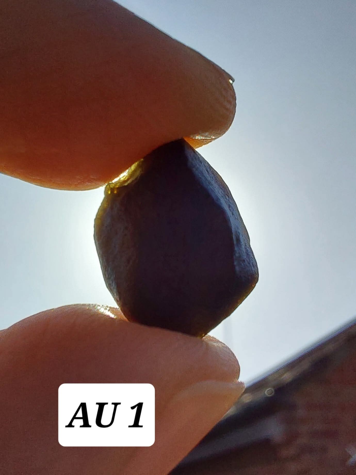 Australite, 1.54g, Tektite (Ref: AU1)
