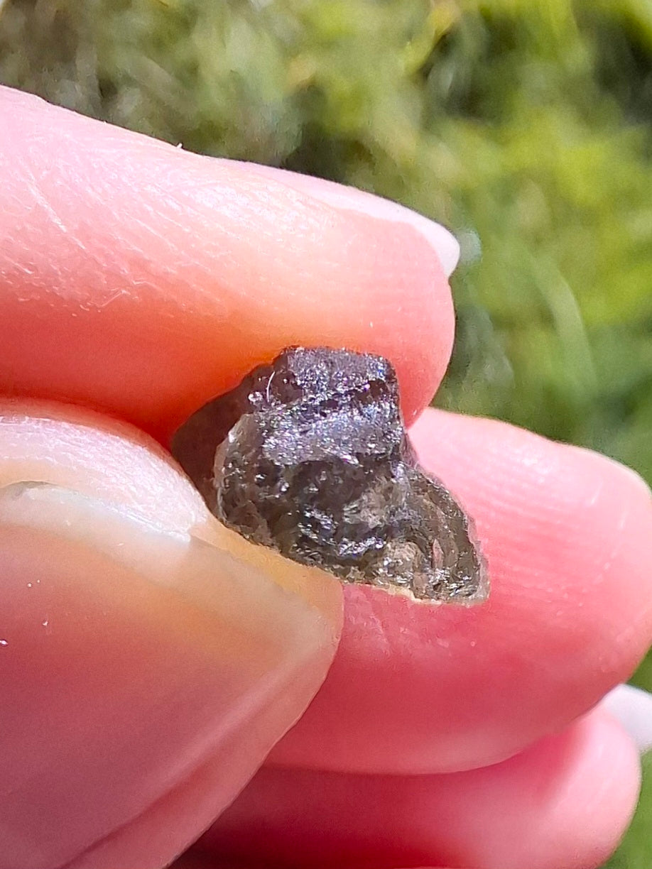 DRILLED, Moldavite Piece, 0.67g, Tektite (Ref: D21)