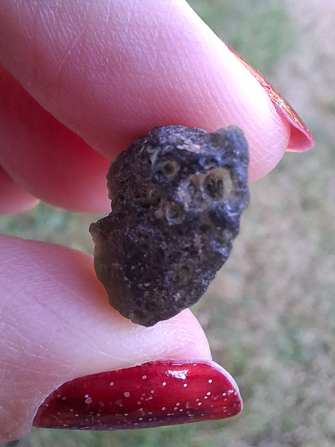 Moldavite Piece, 2.06g, Tektite (Ref: 1467)