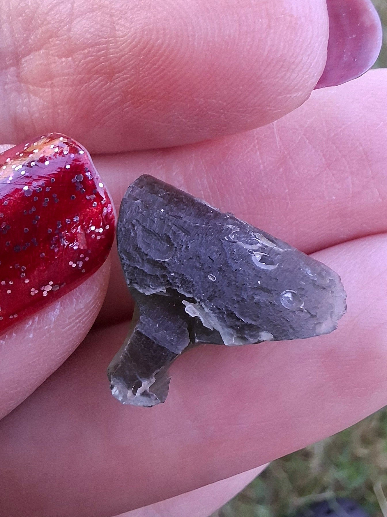 Moldavite Piece, 1.68g, Tektite (Ref: 1468)