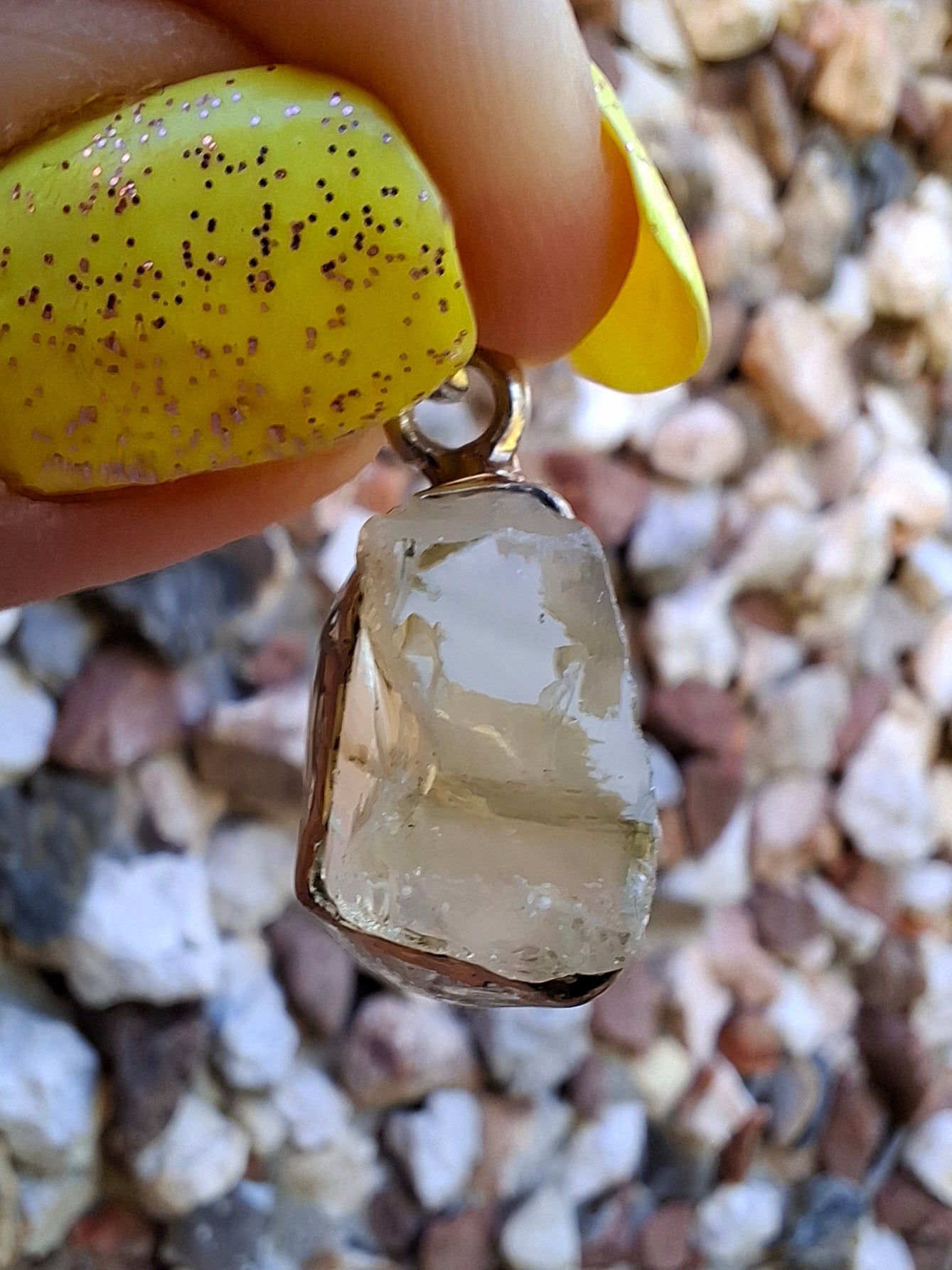 Libyan Desert Glass Pendant, 925 Silver, Tektite (Ref: LP105)