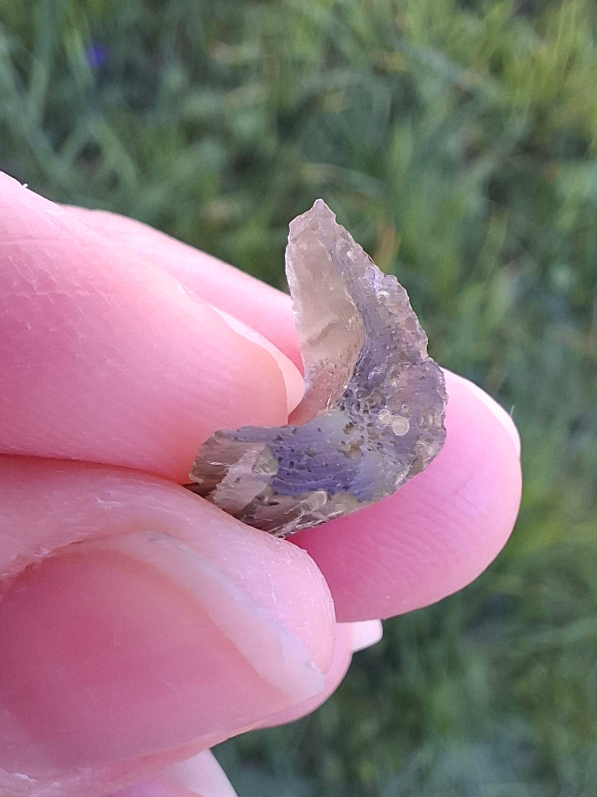DRILLED, Moldavite Piece, 0.74g, Tektite (Ref: D13)