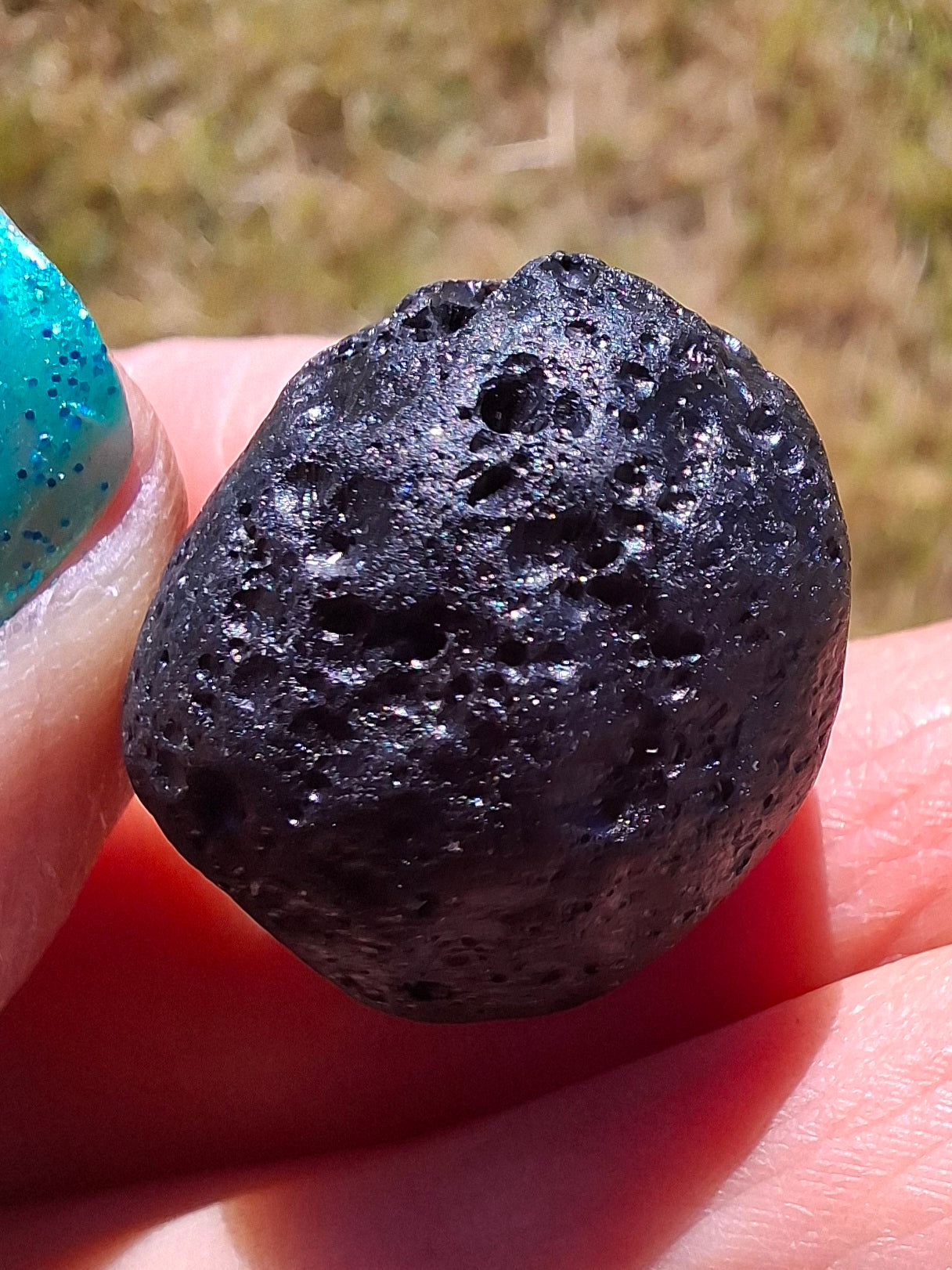 Philippinite (Rizalite), 9.75g, Tektite