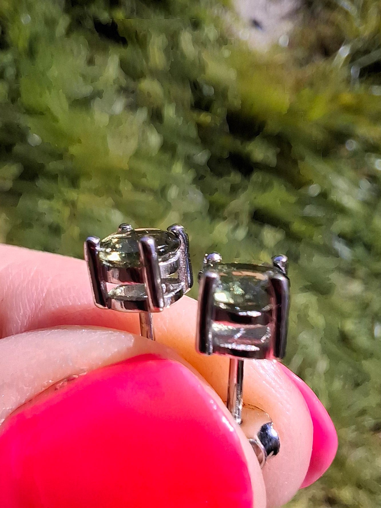 Moldavite (faceted) 5mm STUD EARRINGS, 925 Silver, Tektite (Pair16)