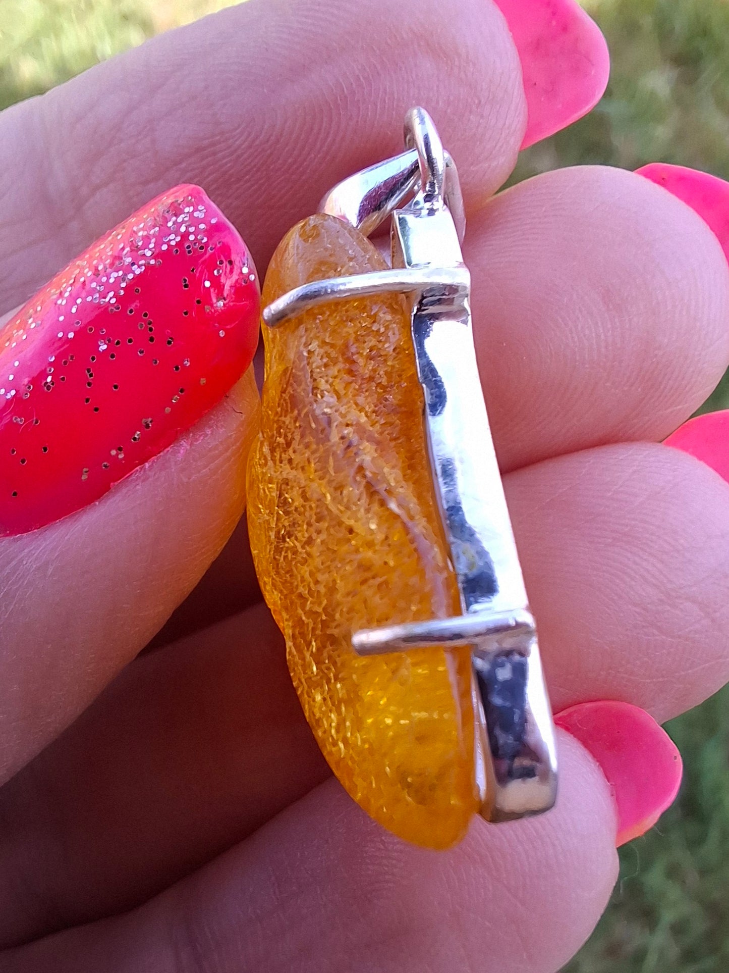Baltic Amber Pendant, 925 Silver, Fossil (Ref: AP14)