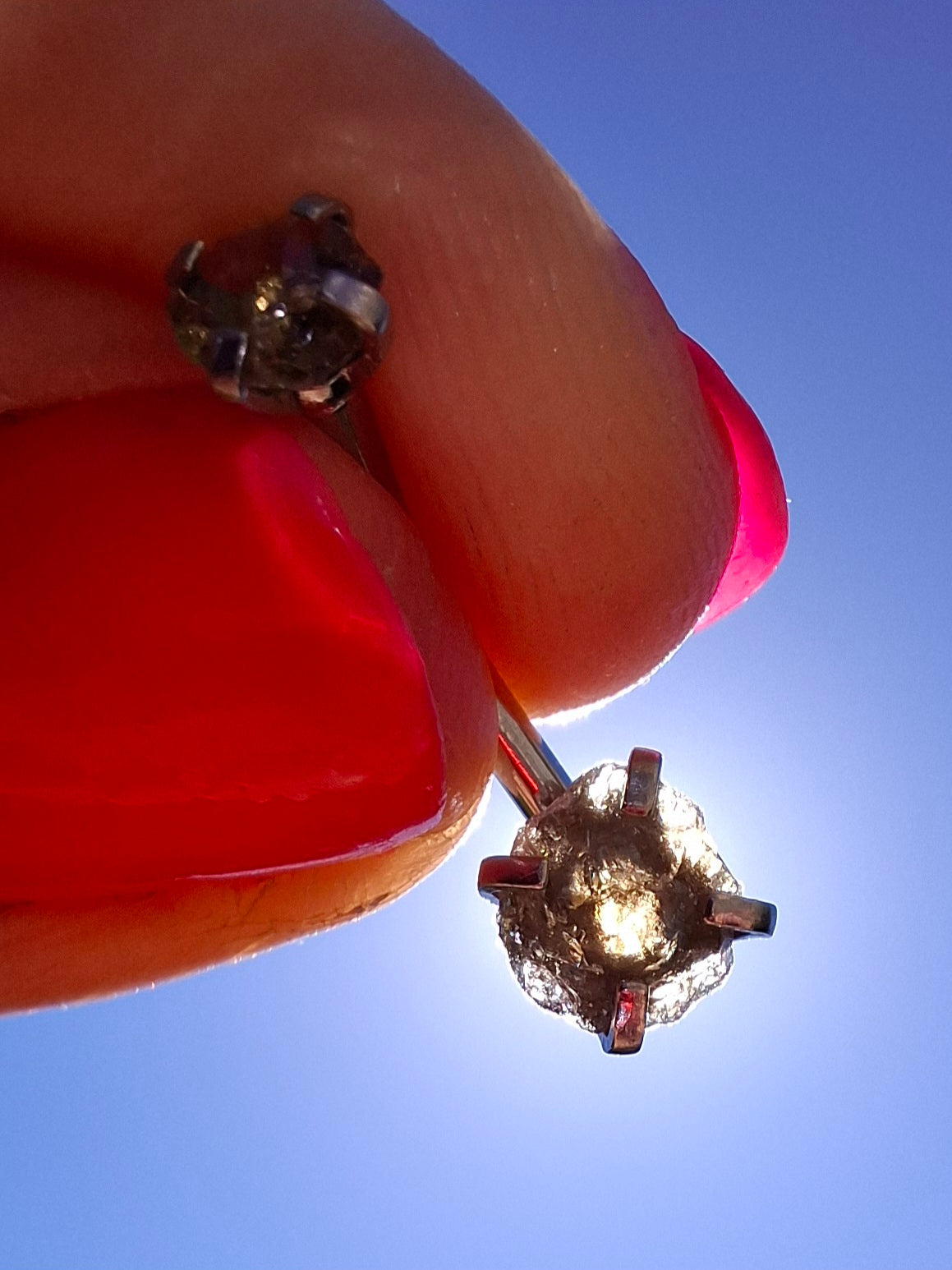 Moldavite (raw) BELLY BAR, 14G, Surgical Steel, Tektite (Ref: BB2)
