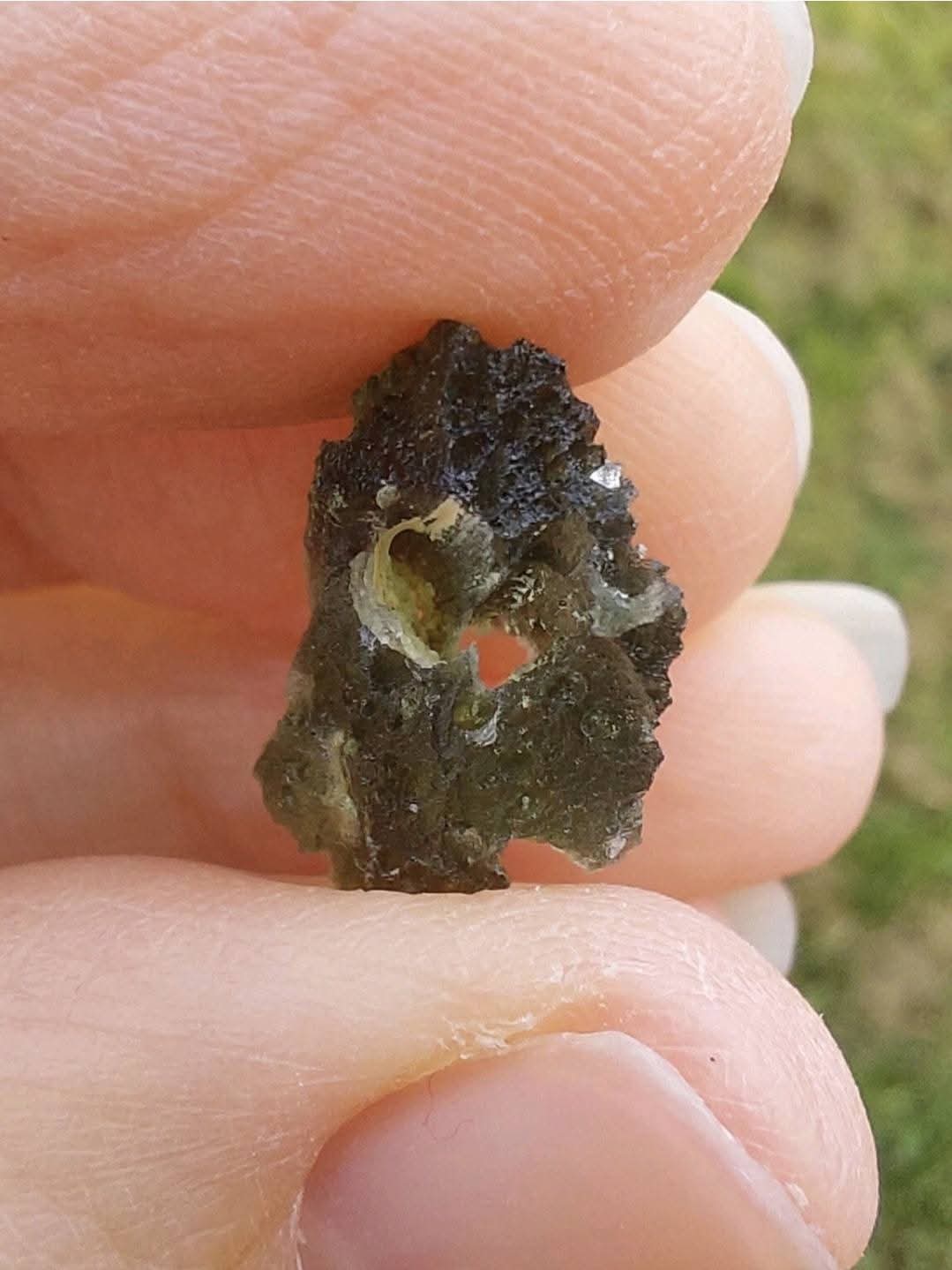 Moldavite Piece, 1.64g, Tektite (Ref 889)