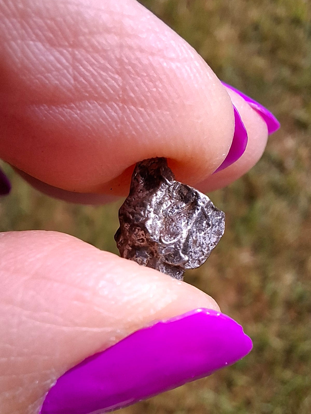 Campo del Cielo, 1.00g, Nickel Iron Meteorite (Ref: C6)