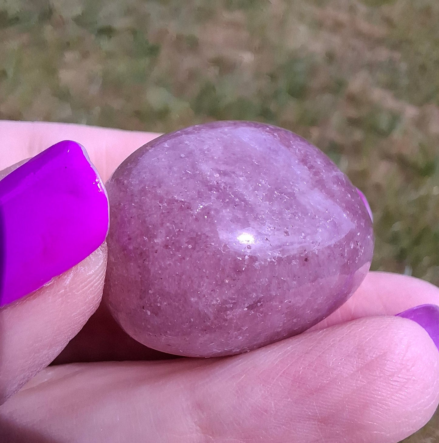 Strawberry Quartz, Tumble Stone, Crystal (Ref: T8)