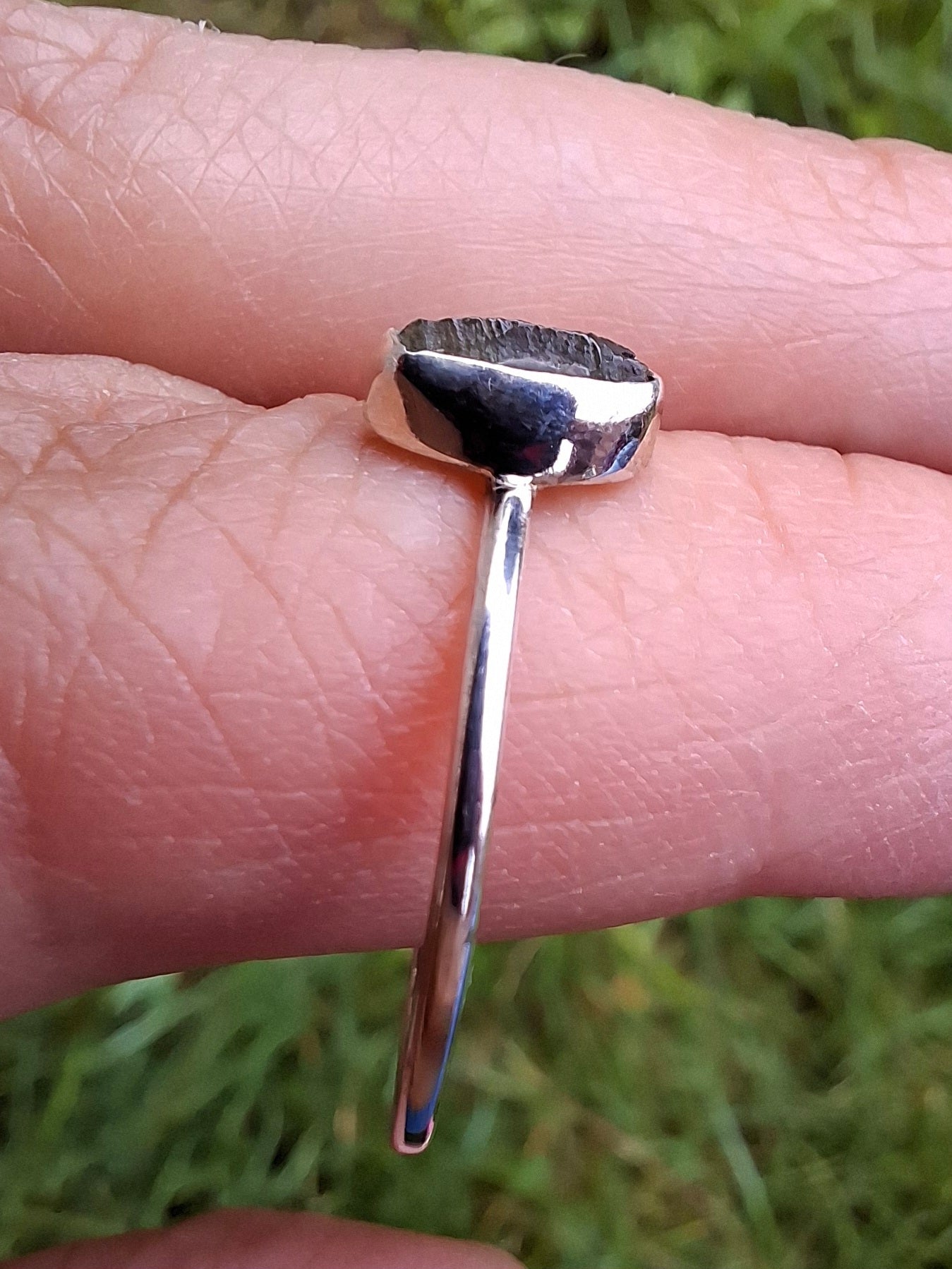 Moldavite Ring, size large T/small U, 925 Silver, Tektite (Ref: R71)