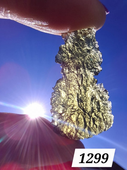 Moldavite Piece, PARYZ, 3.65g, Tektite (Ref: 1299)