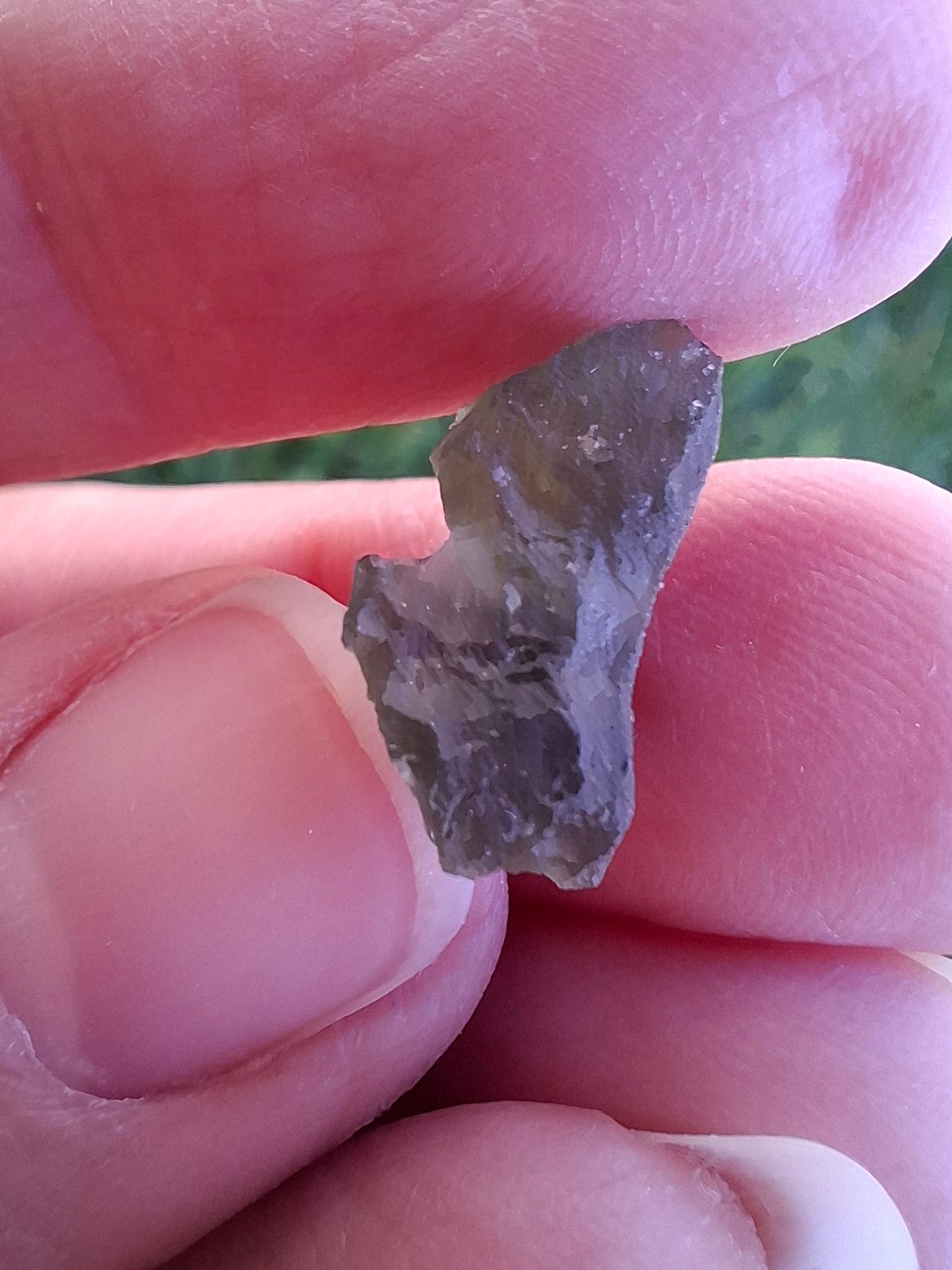 DRILLED, Moldavite Piece, 0.96g, Tektite (Ref: D27)