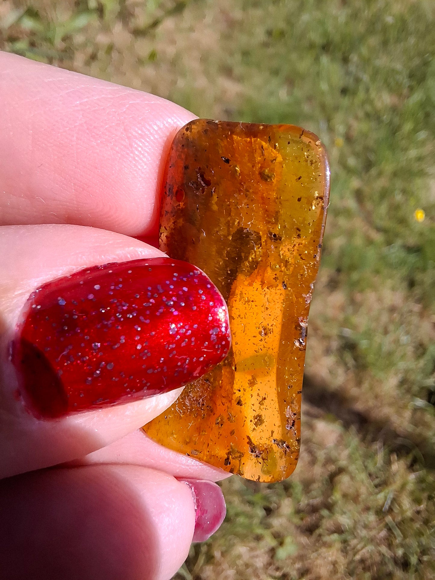 Baltic Amber, 1.84g, Fossil (Ref: A193)
