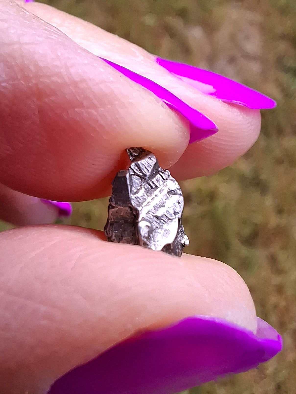 Campo del Cielo, 0.87g, Nickel Iron Meteorite (Ref: C4)