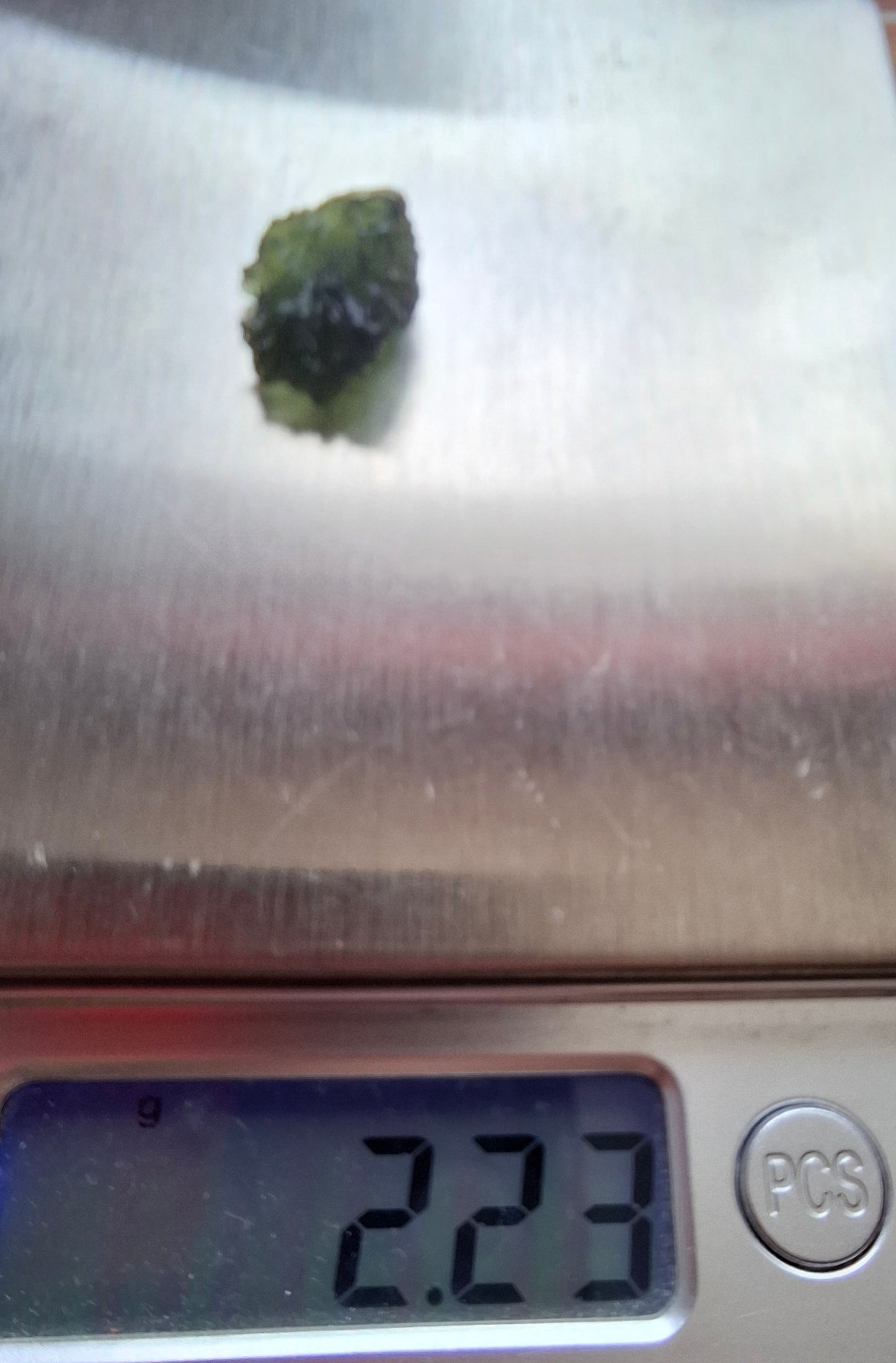 Moldavite Piece, 2.23g, Tektite (Ref: 1401)