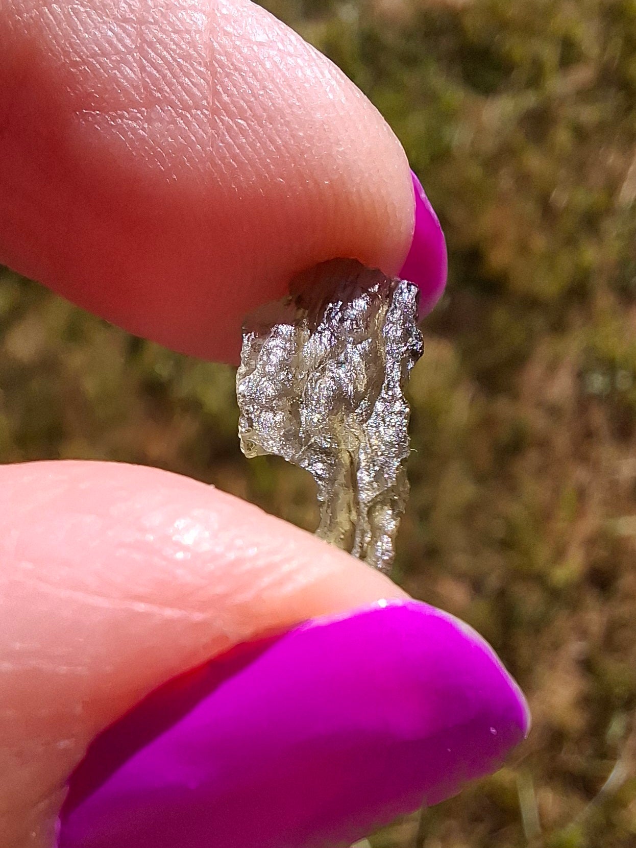 Moldavite small Piece, 0.27g, Tektite (Ref: 1433)