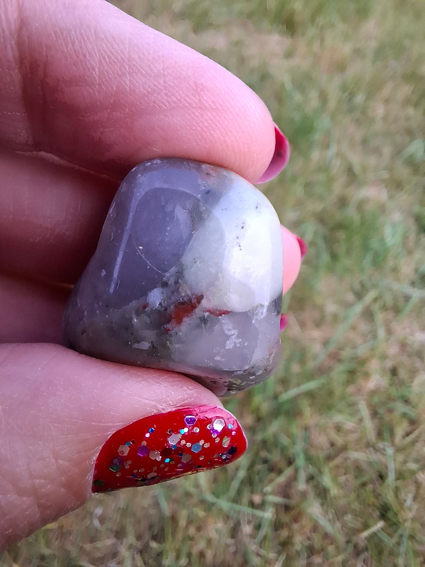 African Blood Stone, Tumble Stone, Crystal (Ref: T175)
