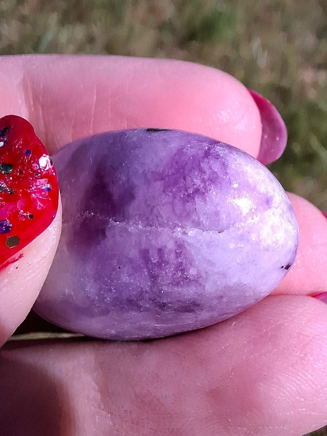 Lepidolite, Tumble Stone, Crystal (Ref: T113)