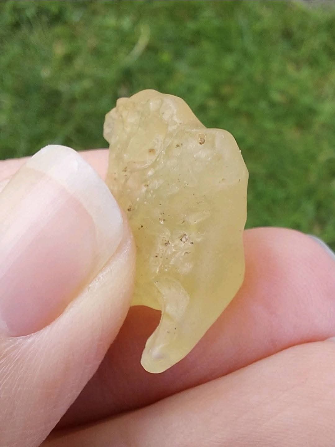 Libyan Desert Glass Piece, 5.68g, Tektite (Ref: LE258)