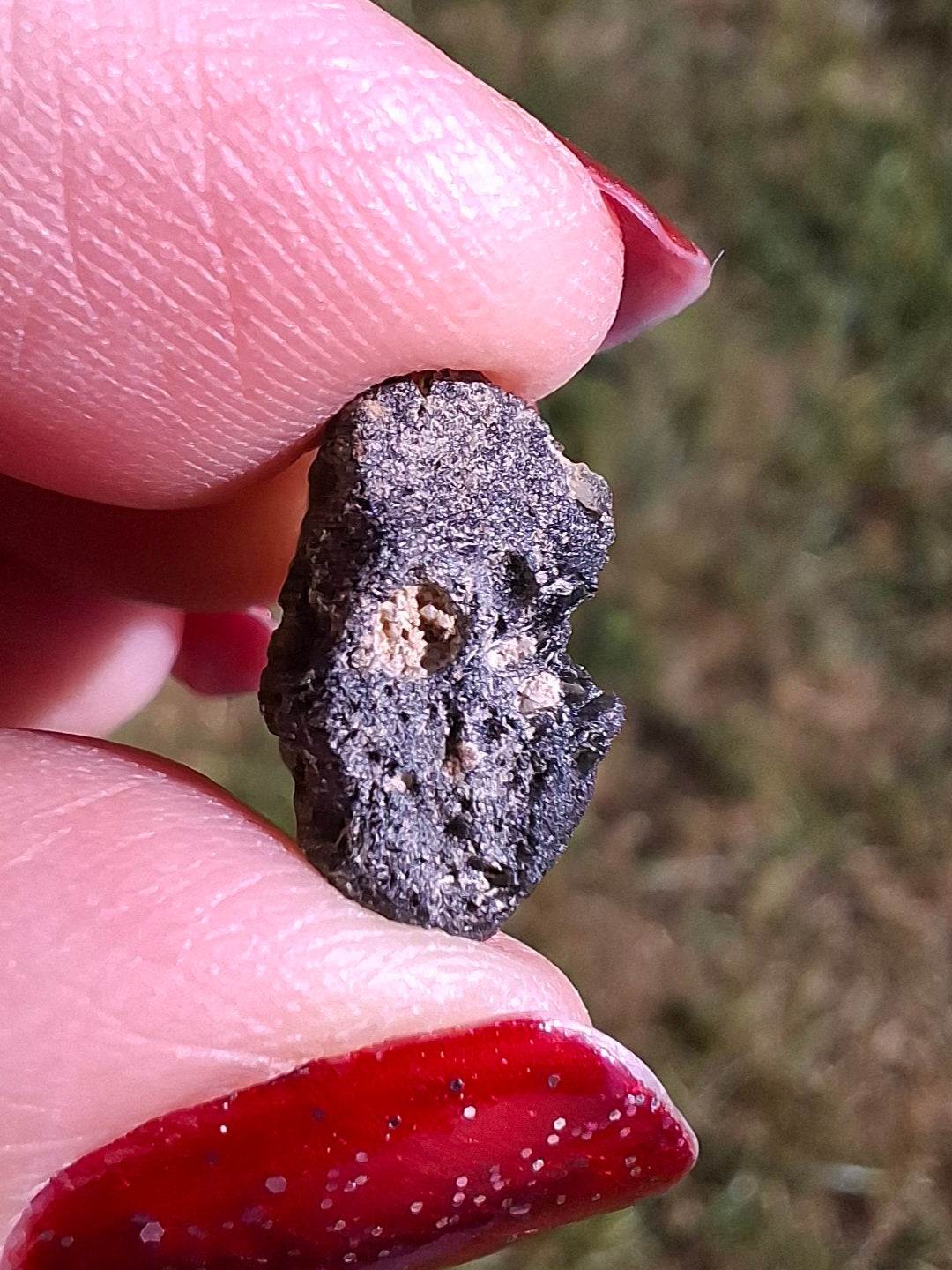 Moldavite Piece, 2.06g, Tektite (Ref: 1467)