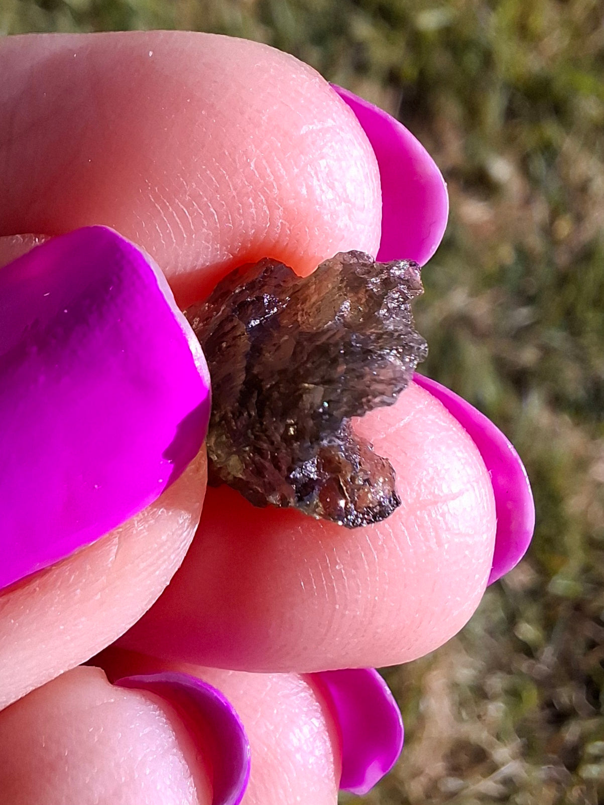 Moldavite Piece, 0.62g, Tektite (Ref: 1455)