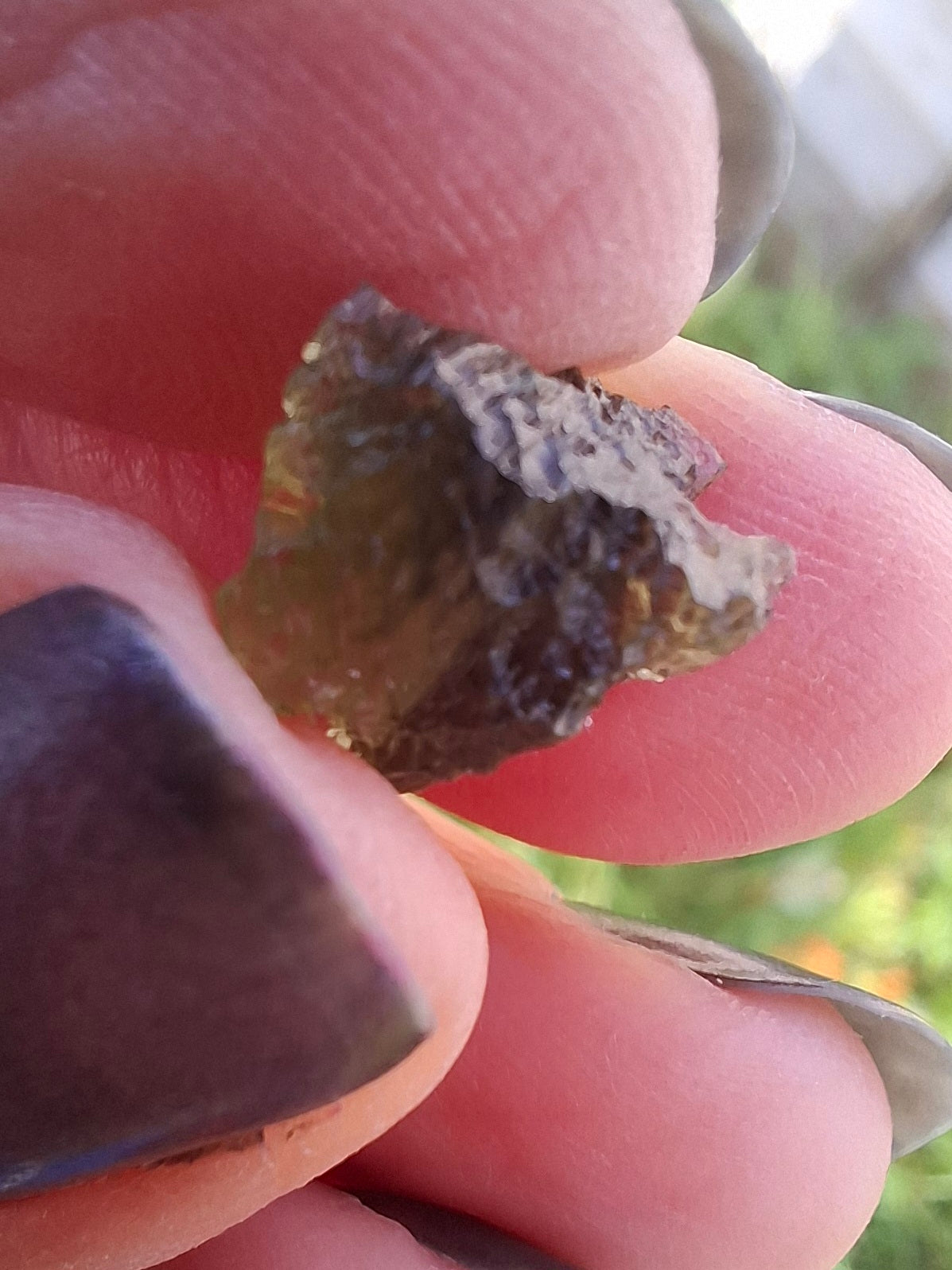 Moldavite Piece, 0.72g, Tektite (Ref: 1379)