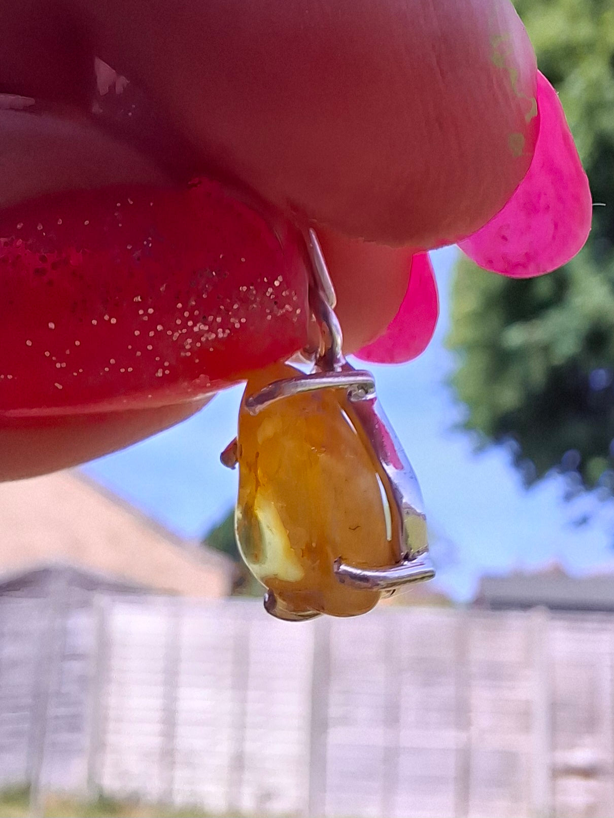 Baltic Amber Pendant, 925 Silver, Fossil (Ref: AP28)