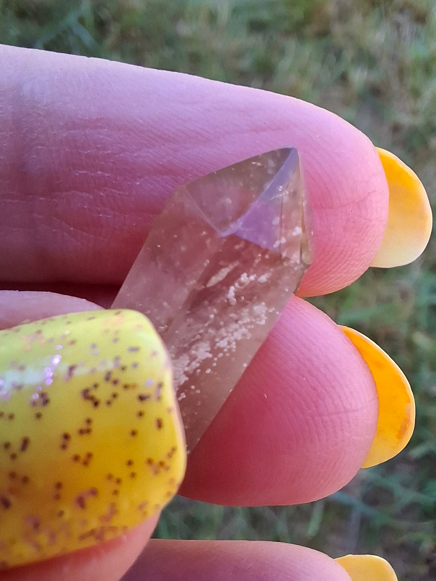 Libyan Desert Glass DT Carving, 3.94g, Tektite (Ref: LDT5)