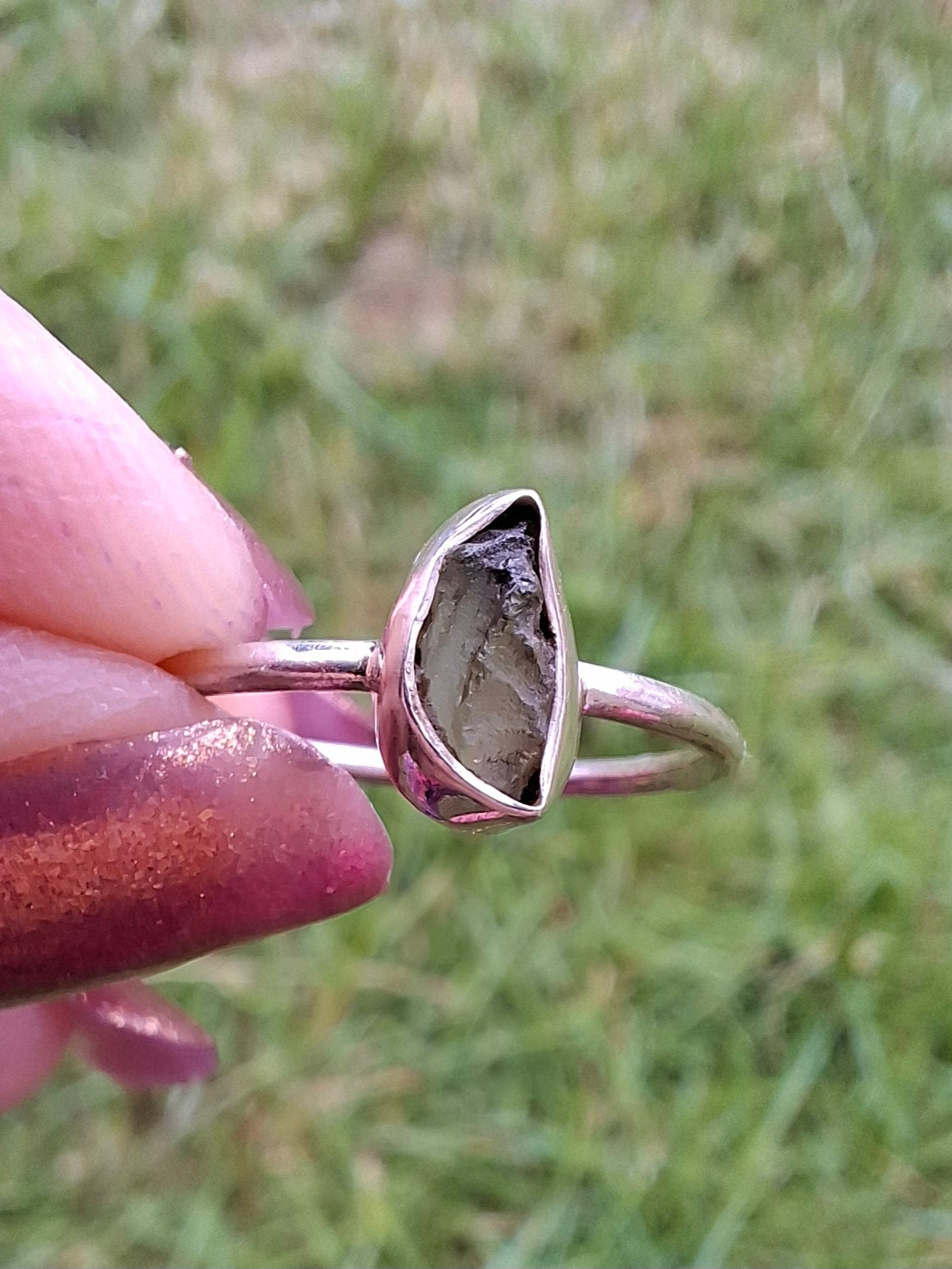 Moldavite Ring, size small L, 925 Silver, Tektite (Ref: R35)