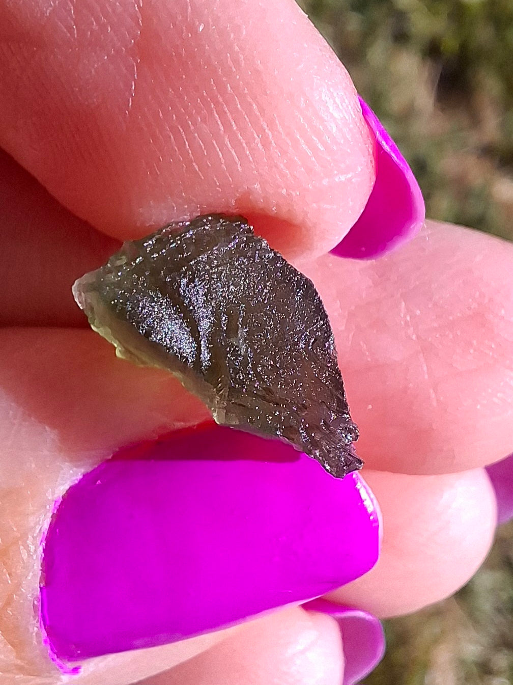 Moldavite Piece, 0.82g, Tektite (Ref: 1456)